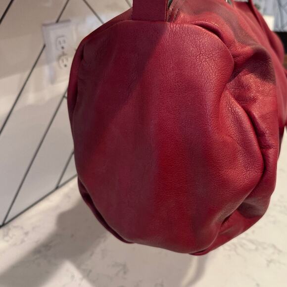 Vintage Red large butter soft leather weekender crossbody bag travel bohemian - Picture 9 of 10